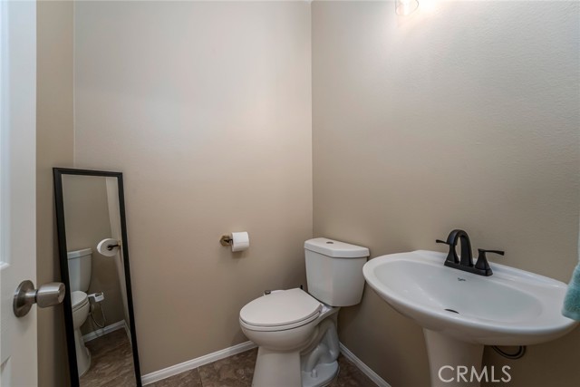 Detail Gallery Image 12 of 43 For 476 Peregrine Ln, San Jacinto,  CA 92582 - 5 Beds | 4 Baths