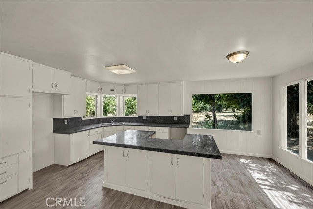 Detail Gallery Image 13 of 38 For 22550 Shady Grove Rd, Middletown,  CA 95461 - 2 Beds | 1 Baths