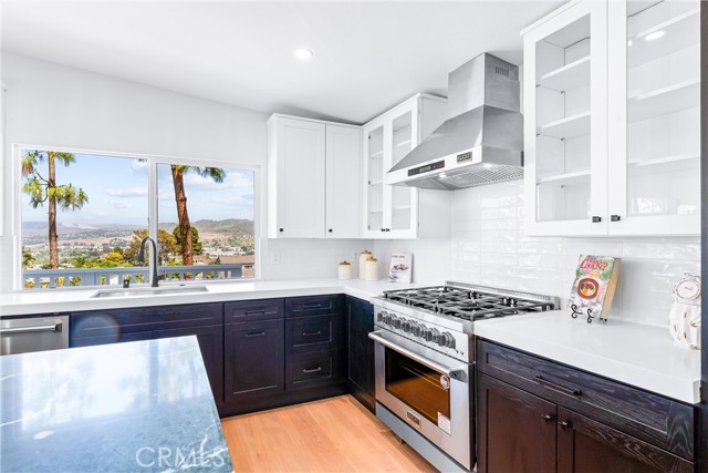Detail Gallery Image 26 of 52 For 32862 Bluffside Dr, Dana Point,  CA 92629 - 4 Beds | 3 Baths