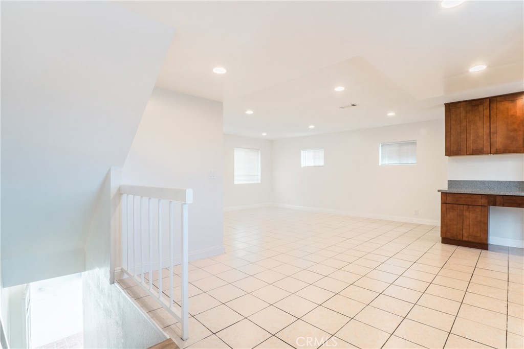 22707 Figueroa
