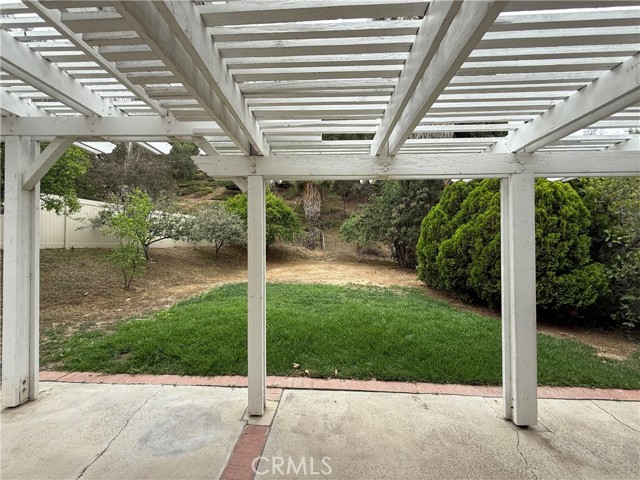 2930 Juniper Drive, Corona CA: https://media.crmls.org/medias/a763d145-e82c-486e-88a8-1a48bf459e52.jpg