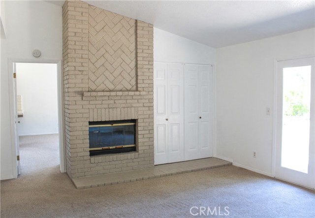 Detail Gallery Image 6 of 15 For 1121 Craig Dr, Lompoc,  CA 93436 - 4 Beds | 2 Baths