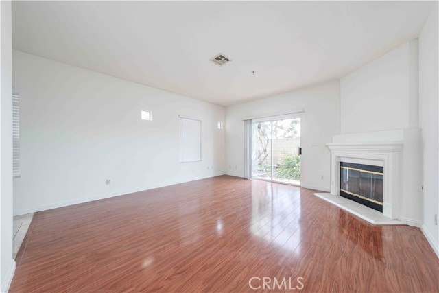 Detail Gallery Image 5 of 29 For 9027 Primavera Ln, Cypress,  CA 90630 - 3 Beds | 2/1 Baths