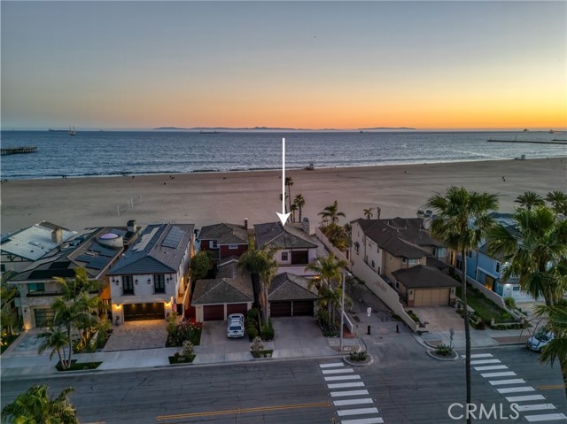 Detail Gallery Image 5 of 20 For 600 Ocean Ave, Seal Beach,  CA 90740 - 6 Beds | 6 Baths