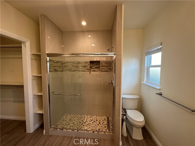 Detail Gallery Image 16 of 23 For 1122 Island Ave, Wilmington,  CA 90744 - 4 Beds | 2/1 Baths