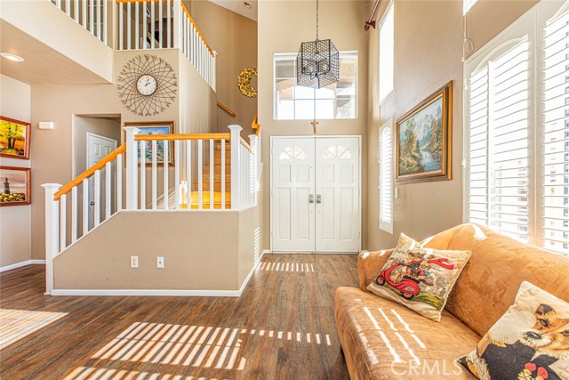 28741 Park Woodland Place, Saugus CA: https://media.crmls.org/medias/a76660fd-e9ba-4014-8451-9e8abacfa2bd.jpg