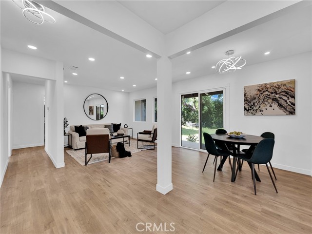 Detail Gallery Image 9 of 22 For 10050 Gloria Ave, Granada Hills,  CA 91343 - 3 Beds | 2/1 Baths
