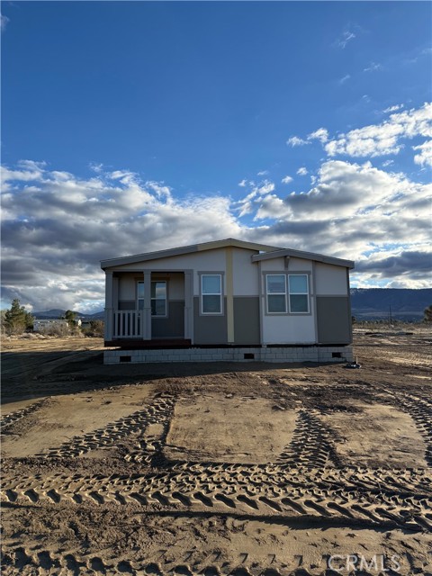 1329 Sacramento Road, Pinon Hills CA: https://media.crmls.org/medias/a766b073-ae3d-41f4-89de-7c5edb836dd3.jpg