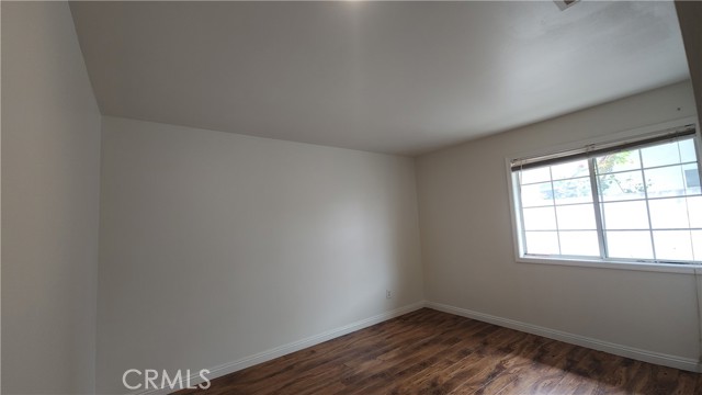 Detail Gallery Image 7 of 8 For 1328 N Moraga St, Anaheim,  CA 92801 - 4 Beds | 2 Baths