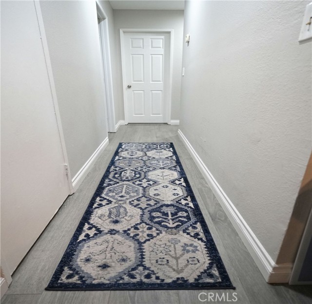 Detail Gallery Image 7 of 18 For 2204 Mcneil Cir, Corona,  CA 92882 - 3 Beds | 2 Baths