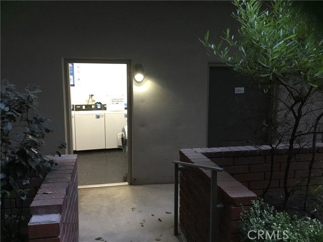 1440 VETERAN AVENUE, 322 photo 6
