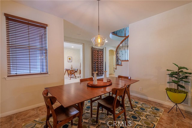 Detail Gallery Image 10 of 75 For 22 Modesto, Irvine,  CA 92602 - 6 Beds | 3 Baths