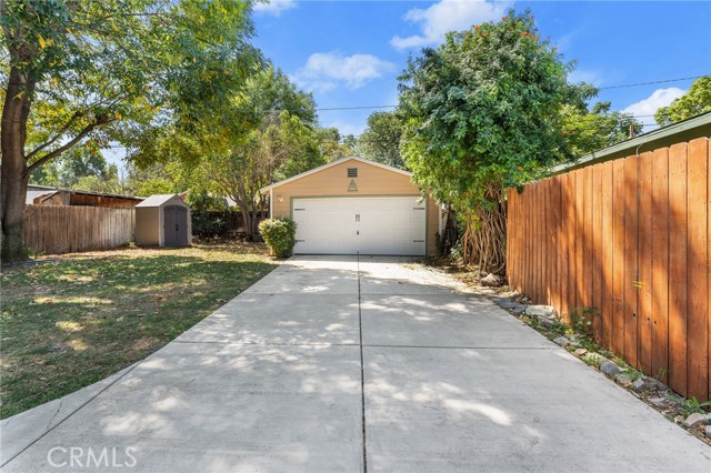 Detail Gallery Image 23 of 32 For 4390 Edgewood, Riverside,  CA 92506 - 2 Beds | 2 Baths