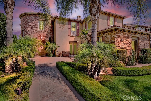 Detail Gallery Image 1 of 51 For 5710 Lyon Ct, Calabasas,  CA 91302 - 5 Beds | 5/1 Baths