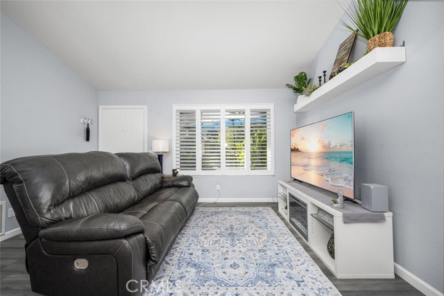 Image 7 of 40 For 7774 Ramsdale Way