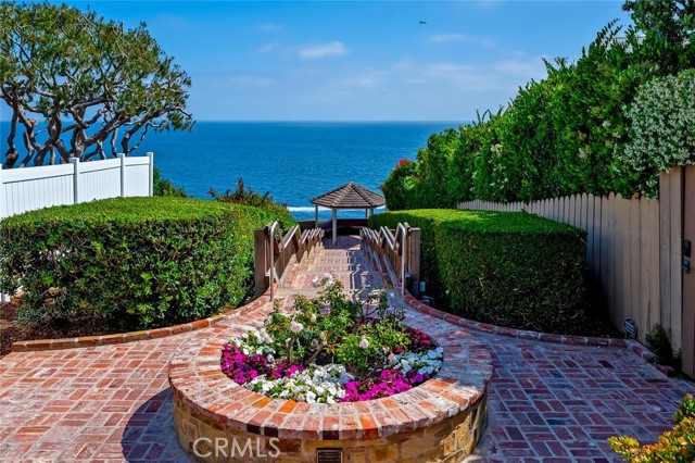 Detail Gallery Image 36 of 43 For 25 N La Senda Dr, Laguna Beach,  CA 92651 - 2 Beds | 2 Baths