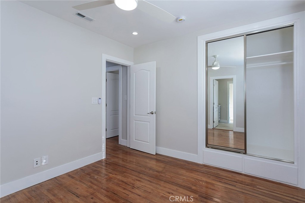 MLS #OC25147950 img 21