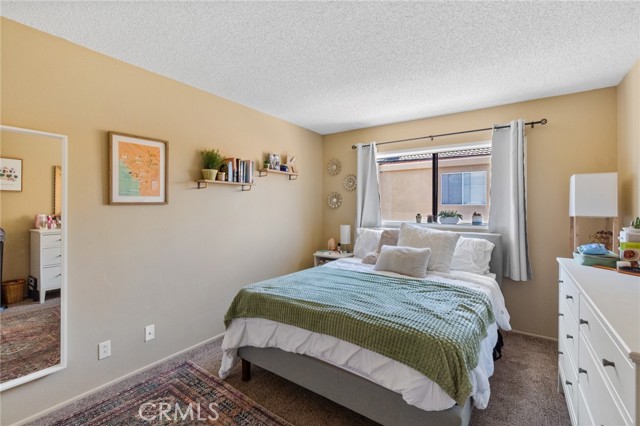 205 Huntington Street, Huntington Beach CA: https://media.crmls.org/medias/a76cb1e3-67f1-4ddc-a333-20975168b4b0.jpg