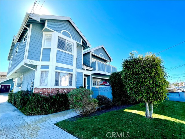 Front lush grassy lawn... Thank you for visiting this terrific Beach Home