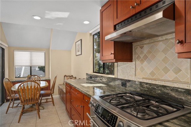 1150 W Capitol Drive, San Pedro CA: https://media.crmls.org/medias/a76d8158-6a79-4d58-9f04-a2dc8ba40448.jpg