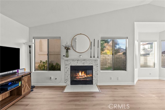 Detail Gallery Image 5 of 30 For 28325 Seco Canyon #365,  Saugus,  CA 91390 - 3 Beds | 2 Baths