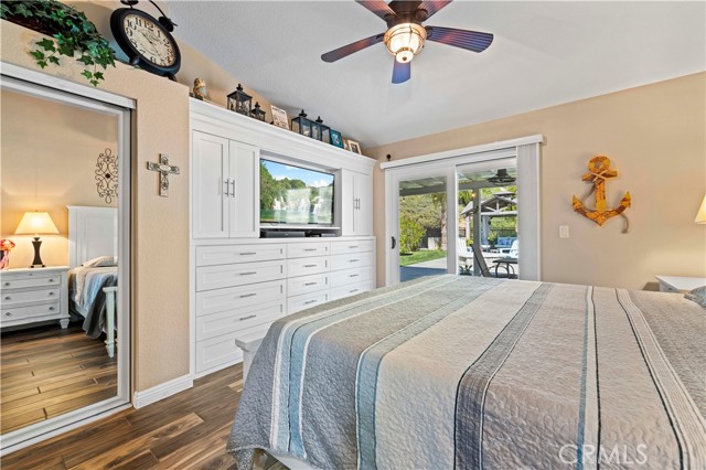 Detail Gallery Image 10 of 33 For 28749 Startree Ln, Saugus,  CA 91390 - 2 Beds | 2 Baths