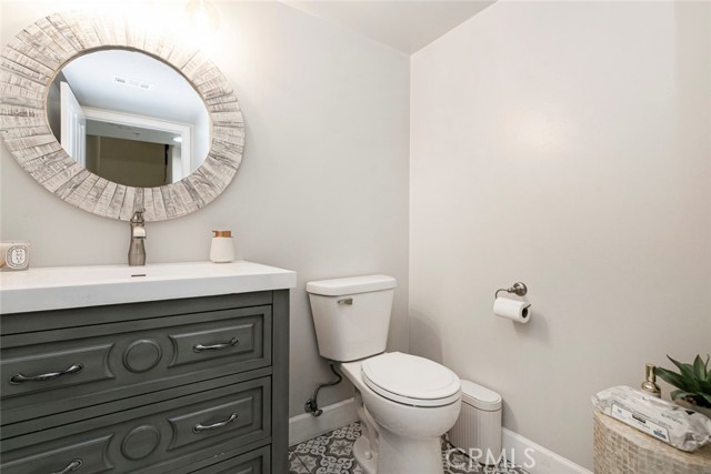10894 Olinda Street, Sun Valley CA: https://media.crmls.org/medias/a76e1601-e60b-42b9-b6fb-c699dec0b9cc.jpg