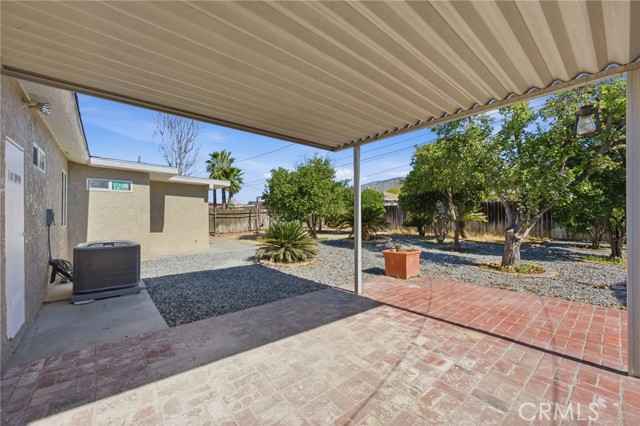 Detail Gallery Image 26 of 39 For 409 W Camellia Way, San Jacinto,  CA 92538 - 4 Beds | 2 Baths