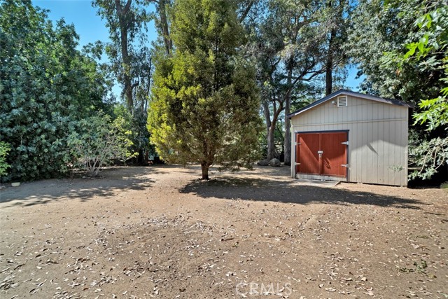 Image 43 of 45 For 18203 Arminta Street