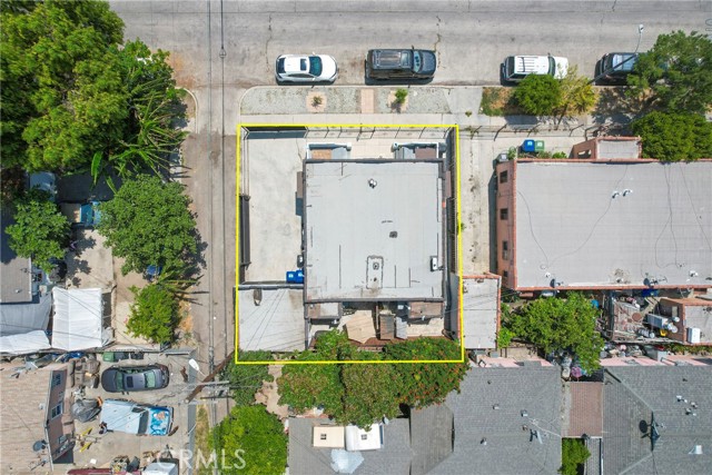 8217 Towne Avenue, Los Angeles CA: https://media.crmls.org/medias/a76e800c-6082-4bd2-bb59-607e8b3d9cbc.jpg