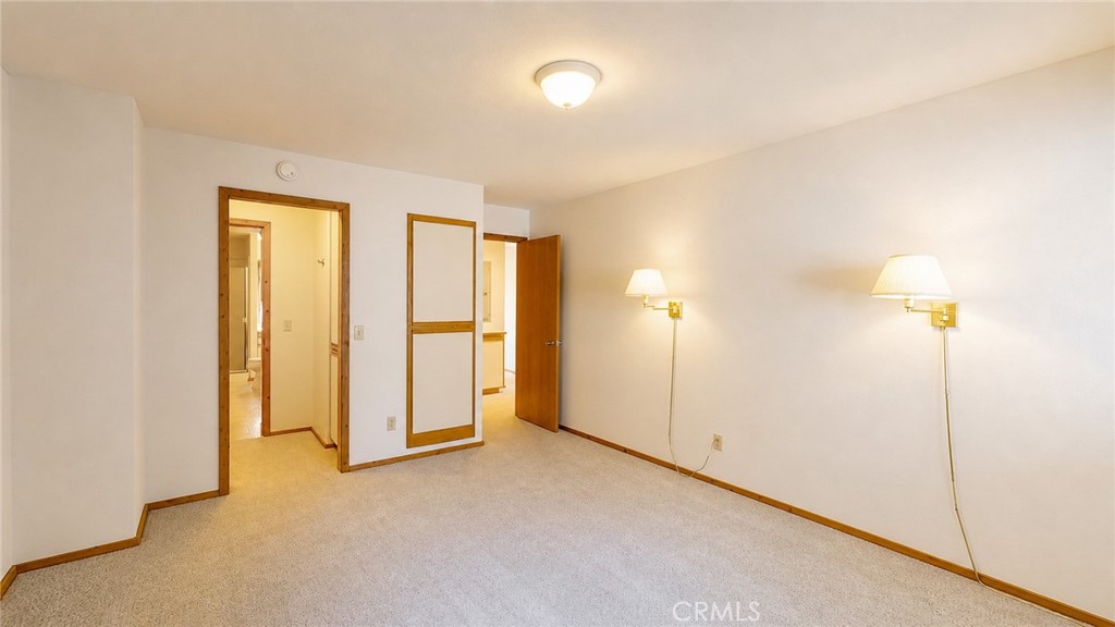 https://media.crmls.org/medias/a76ea1a6-758f-4690-ab48-13881dc1fb66.jpg?preset=X-Large