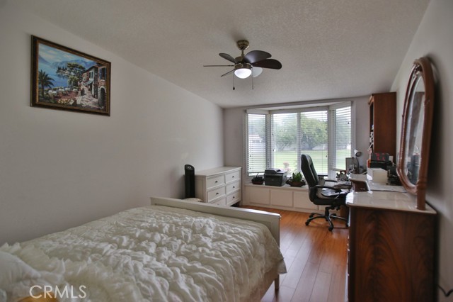 Detail Gallery Image 12 of 21 For 13720 Saint Andrews 43h,  Seal Beach,  CA 90740 - 1 Beds | 1 Baths