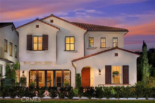 Detail Gallery Image 2 of 5 For 114 Oakstone, Irvine,  CA 92618 - 4 Beds | 3 Baths