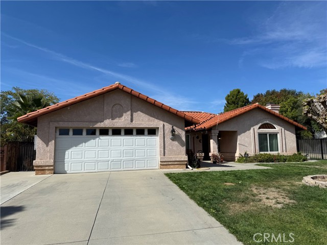 12432 Bree Court, Yucaipa CA: https://media.crmls.org/medias/a773083f-43e7-4e41-b8b6-5afd5f0d1ab4.jpg