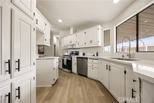 Detail Gallery Image 17 of 34 For 34842 Lyn Ave, Hemet,  CA 92545 - 3 Beds | 2 Baths