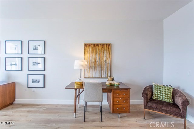 6938 Laurel Canyon Boulevard, North Hollywood CA: https://media.crmls.org/medias/a7733564-4aa4-43f5-9721-be6b4fe2d2f3.jpg
