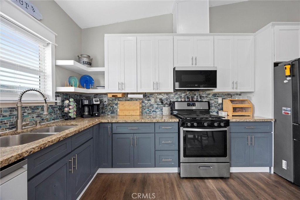 A773D437 9Ca7 4Bcb Bb41 Ba487517E344 9907 Turning Leaf, Bakersfield, Ca 93306 &Lt;Span Style='BackgroundColor:transparent;Padding:0Px;'&Gt; &Lt;Small&Gt; &Lt;I&Gt; &Lt;/I&Gt; &Lt;/Small&Gt;&Lt;/Span&Gt;