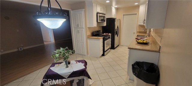 Detail Gallery Image 28 of 35 For 11721 Dale St, Garden Grove,  CA 92841 - 4 Beds | 2 Baths