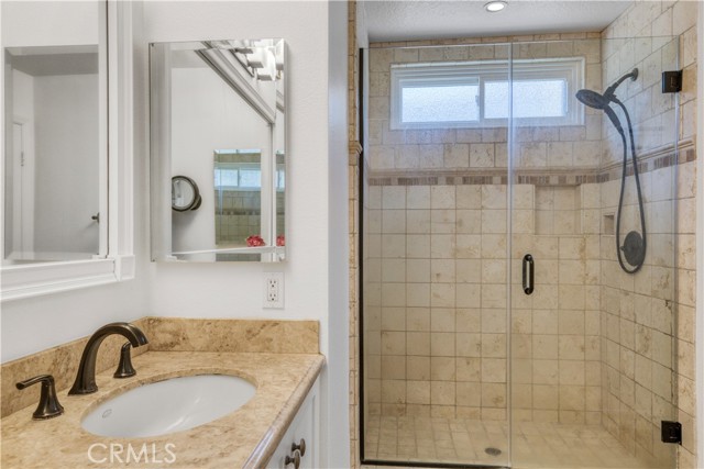 Detail Gallery Image 24 of 43 For 7101 Shadow Ridge Ct, West Hills,  CA 91307 - 3 Beds | 2/1 Baths