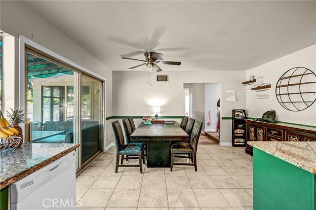 Detail Gallery Image 4 of 19 For 23041 Posada, Valencia,  CA 91354 - 4 Beds | 3 Baths