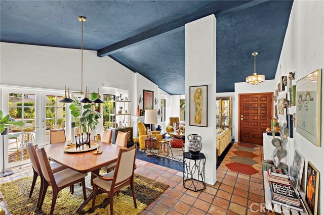 Detail Gallery Image 22 of 55 For 25962 Ernestine Ct, Laguna Hills,  CA 92653 - 3 Beds | 2/1 Baths