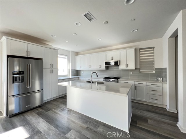 Front Image Thumbnail for CRTR25268002