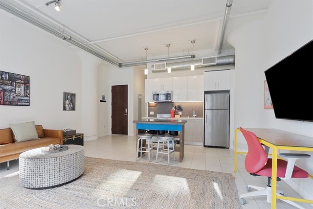 Detail Gallery Image 4 of 27 For 939 S Broadway, Los Angeles,  CA 90015 - 1 Beds | 1 Baths