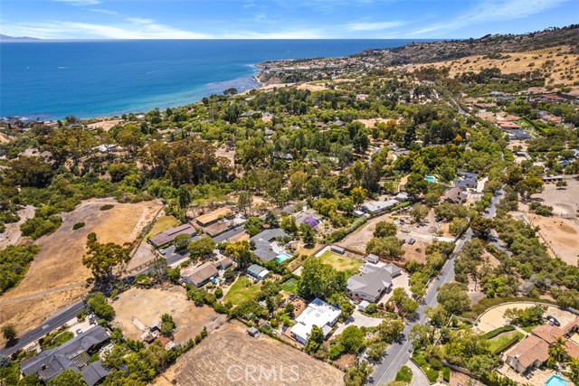 76 Narcissa Drive, Rancho Palos Verdes, California 90275, 4 Bedrooms Bedrooms, ,2 BathroomsBathrooms,Residential,Sold,Narcissa Drive,OC22114292