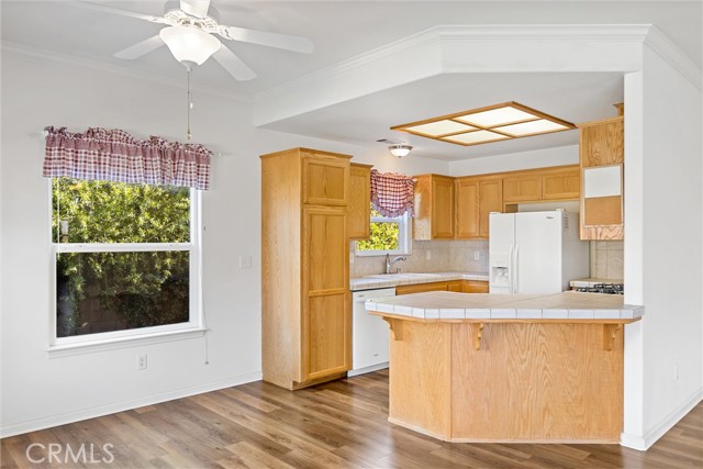 Detail Gallery Image 10 of 33 For 2010 Pebblestone, Red Bluff,  CA 96080 - 3 Beds | 2 Baths