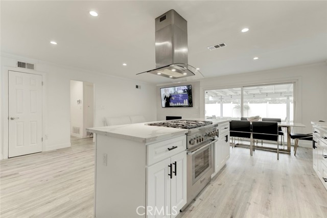 Detail Gallery Image 17 of 43 For 12518 Tibbetts St, Sylmar,  CA 91342 - 3 Beds | 2 Baths