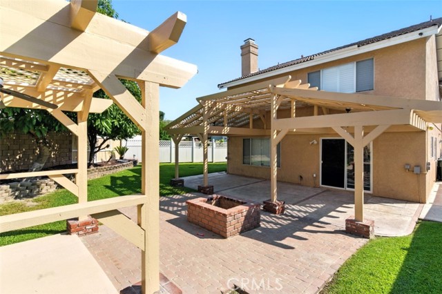 Detail Gallery Image 36 of 38 For 15642 Bristol Ct, Fontana,  CA 92337 - 3 Beds | 2/1 Baths