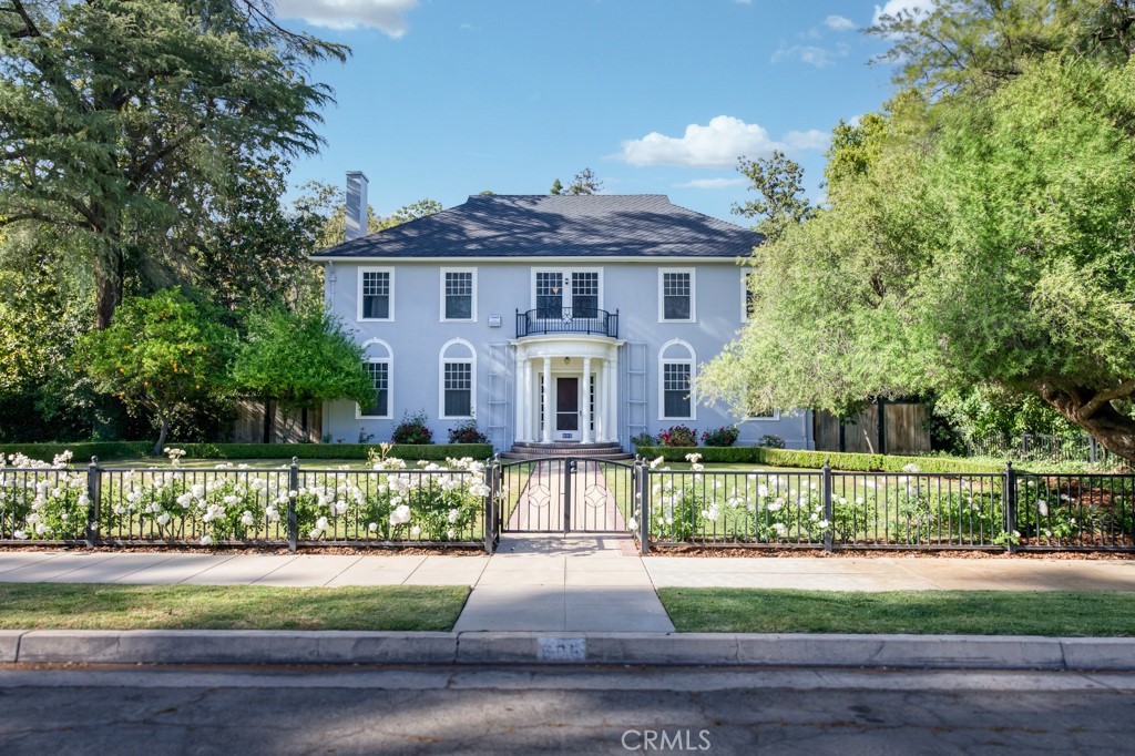 605 E Home Avenue