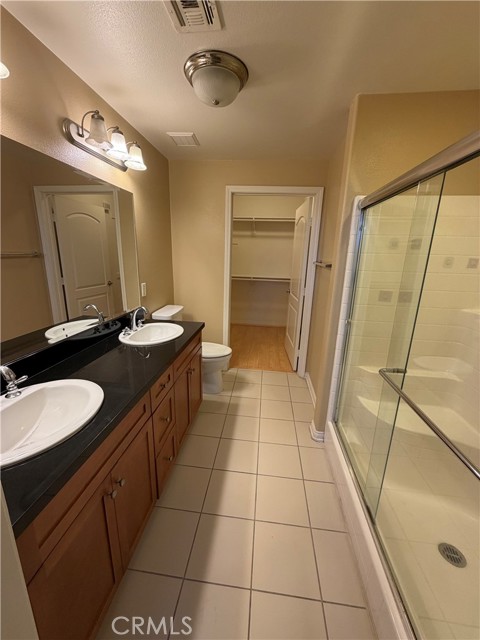 Detail Gallery Image 9 of 12 For 360 W Avenue 26 #330,  Lincoln Heights,  CA 90031 - 2 Beds | 2 Baths