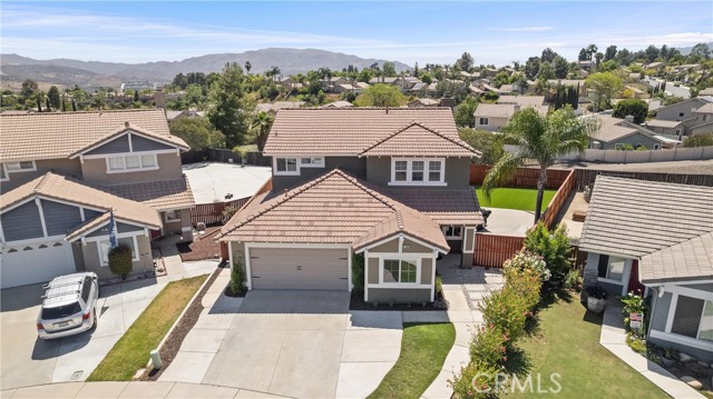 8798 Crest View Drive, Corona CA: https://media.crmls.org/medias/a776a758-c231-4784-9d6f-fdd341192060.jpg